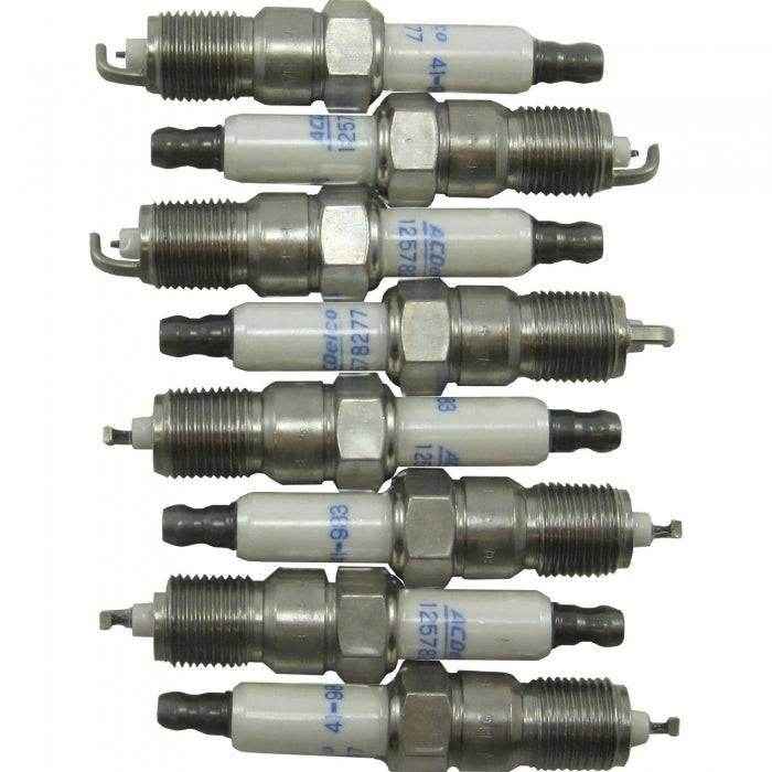 Spark Plug Set Platinum 8.1L | Crusader RP030009