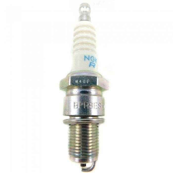 BPR8ES Spark Plug | NGK 3923 - MacombMarineParts.com