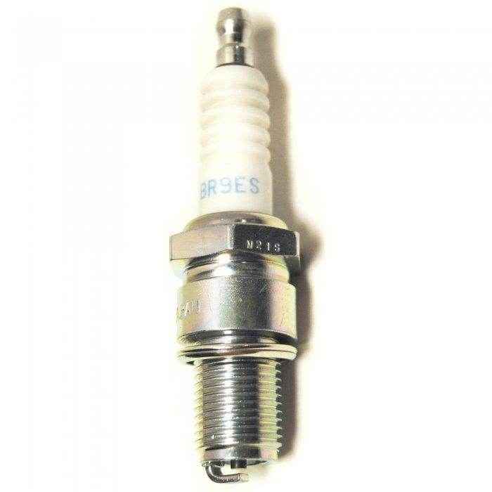 BR9ES Spark Plug | NGK 5722 - MacombMarineParts.com