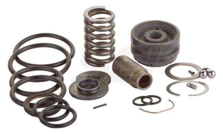Se106 Overhaul Kit (For Alpha I and Bravo) 9B - 104 - 31 - MacombMarineParts.com